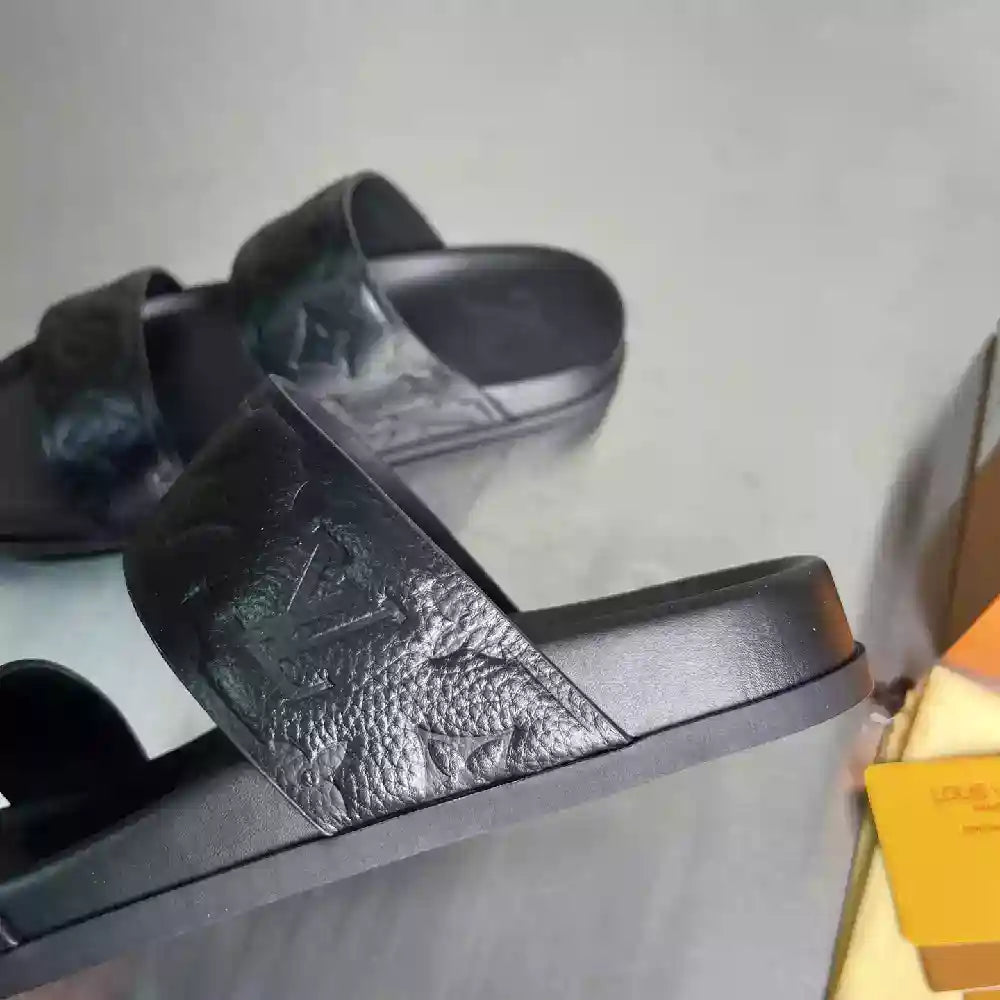 VUITTON SLIPPERS CLEARANCE – LVSD066