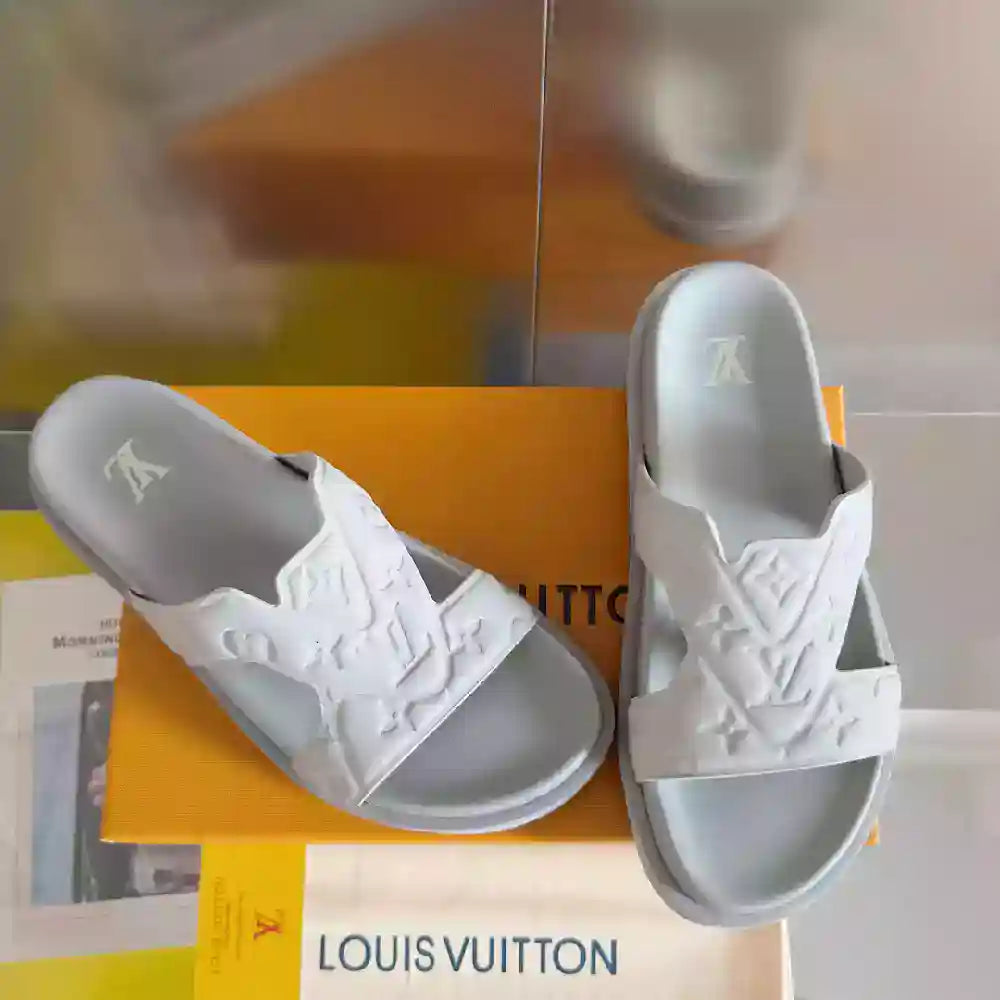 LV OASIS MULE IN WHITE – LVSD063