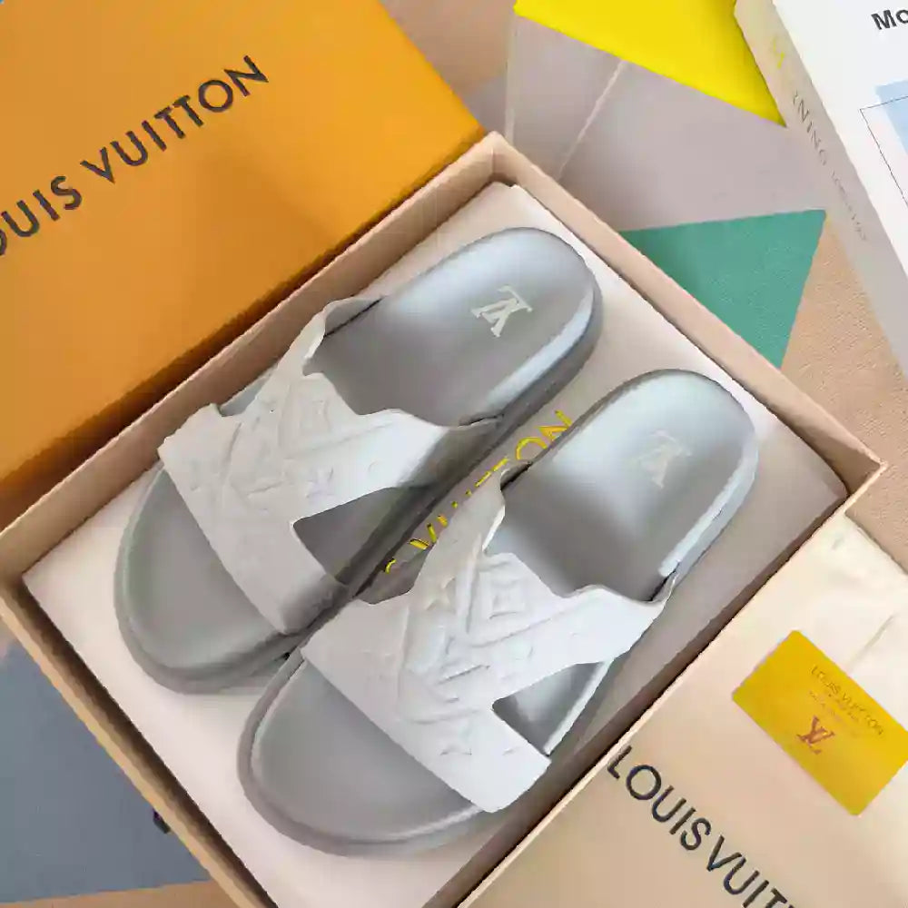LV OASIS MULE IN WHITE – LVSD063