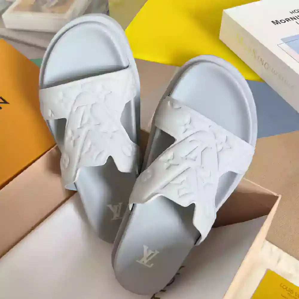 LV OASIS MULE IN WHITE – LVSD063