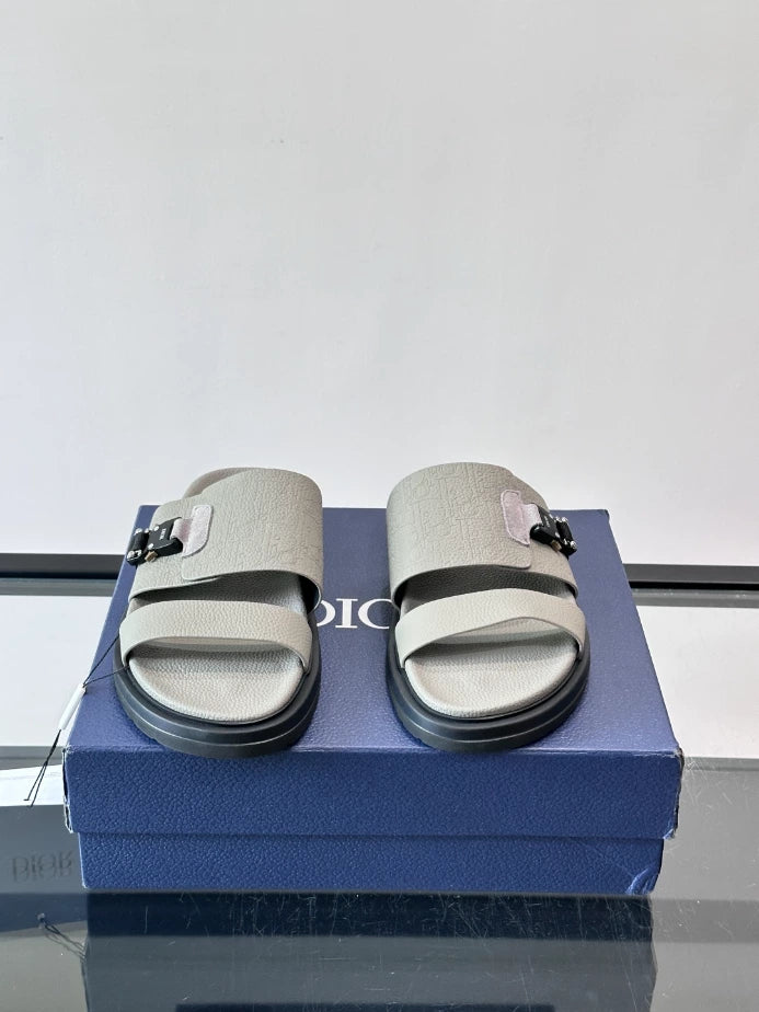 DIOR AQUA SLIDE – DS047