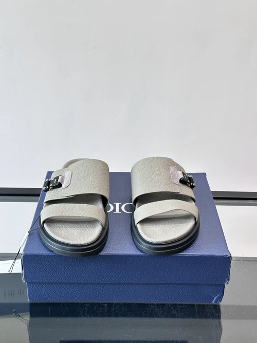 DIOR AQUA SLIDE – DS047