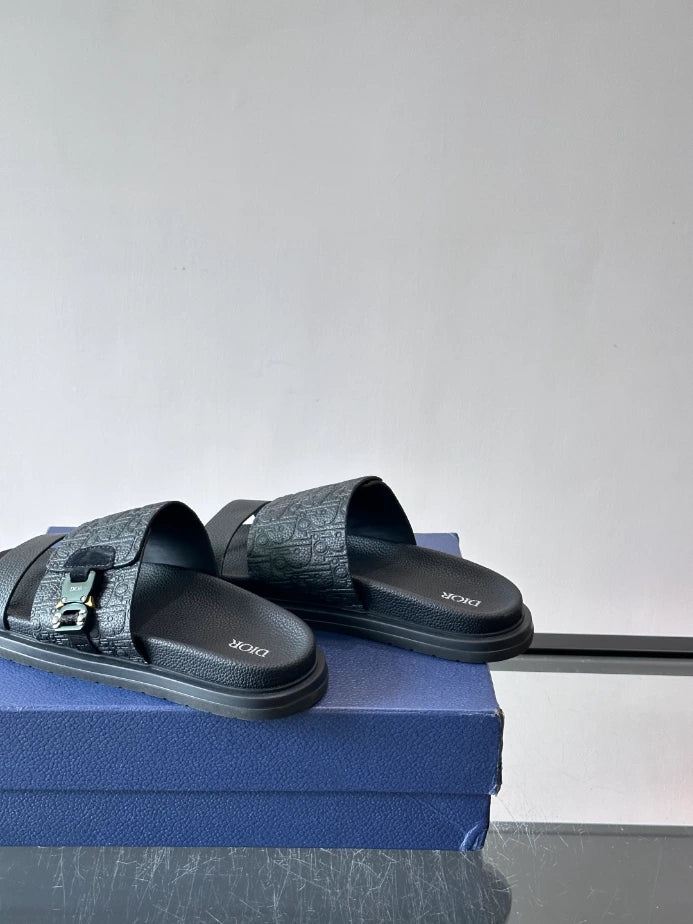 DIOR AQUA SLIDE – DS048