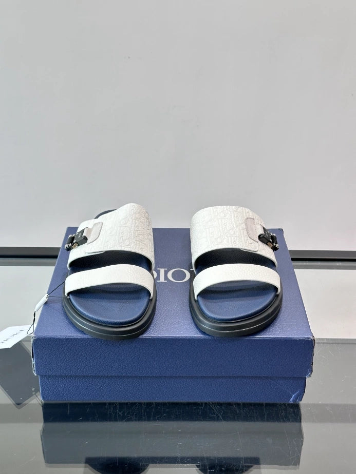 DIOR AQUA SLIDE – DS049