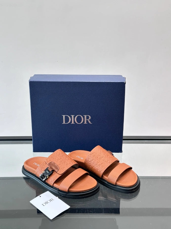 DIOR AQUA SLIDE – DS050