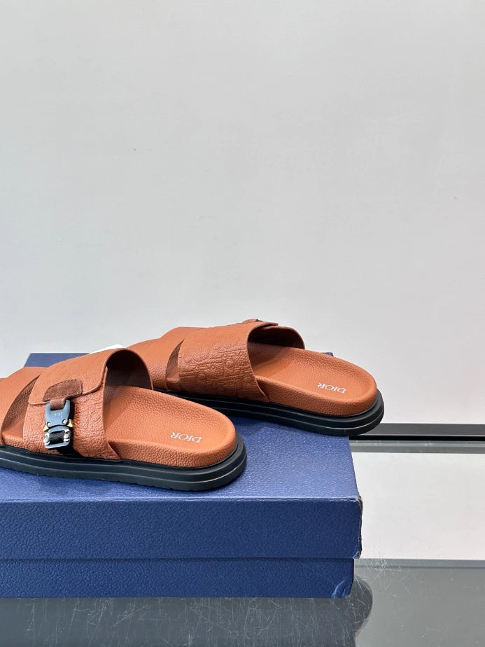 DIOR AQUA SLIDE – DS050