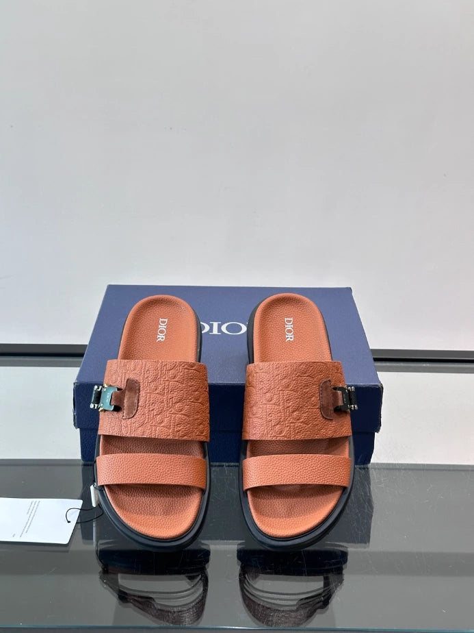 DIOR AQUA SLIDE – DS050