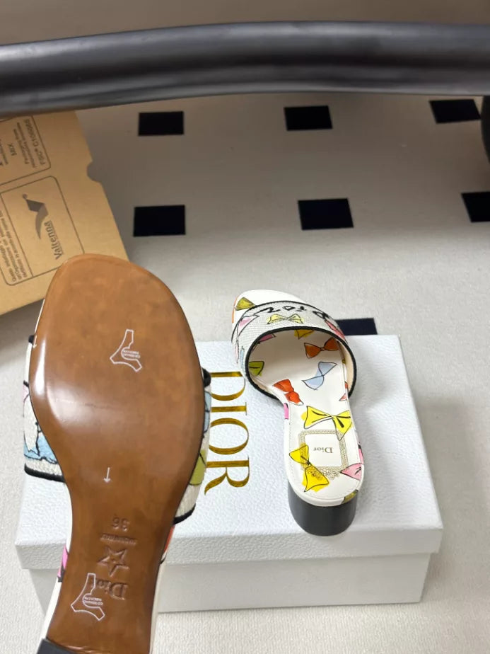 DIOR DWAY HEELED SLIDE – DS039