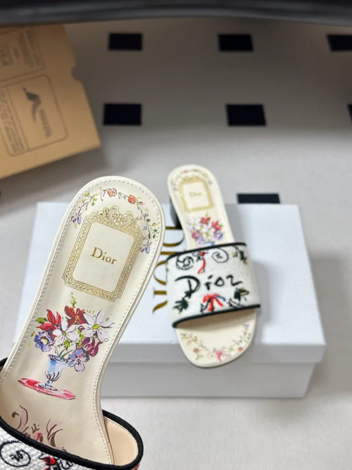 DIOR DWAY HEELED SLIDE – DS040