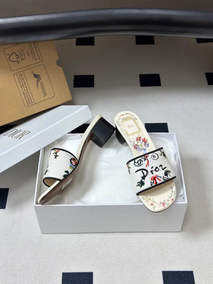 DIOR DWAY HEELED SLIDE – DS040