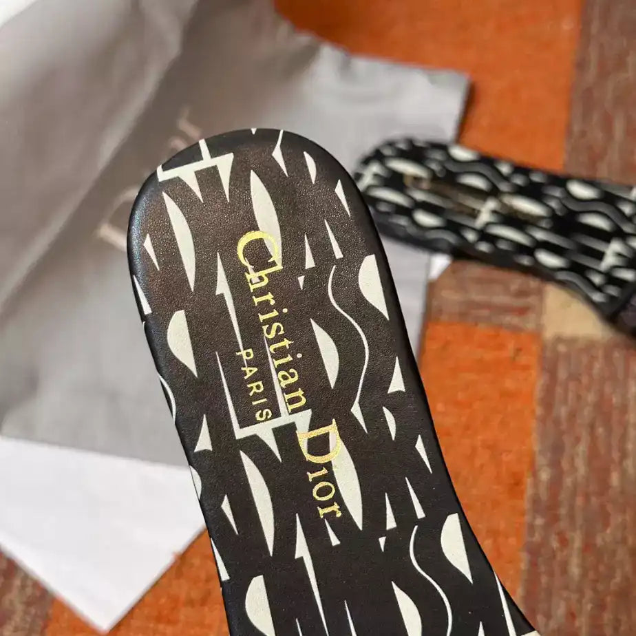 DIOR DWAY SLIDE – DS030