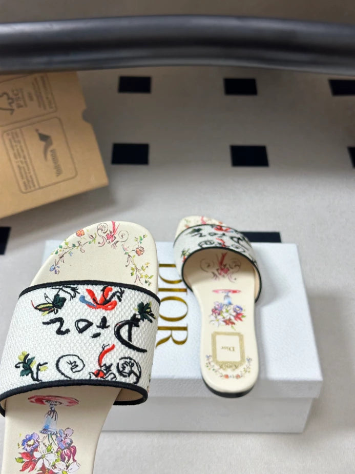 DIOR DWAY SLIDE – DS035