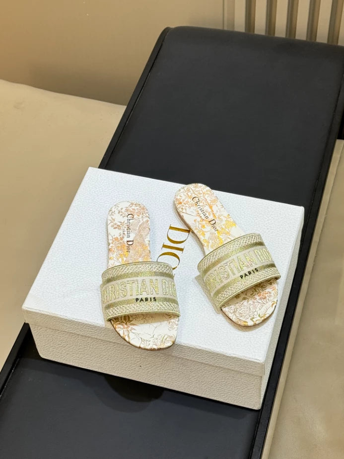 DIOR DWAY SLIDE – DS045
