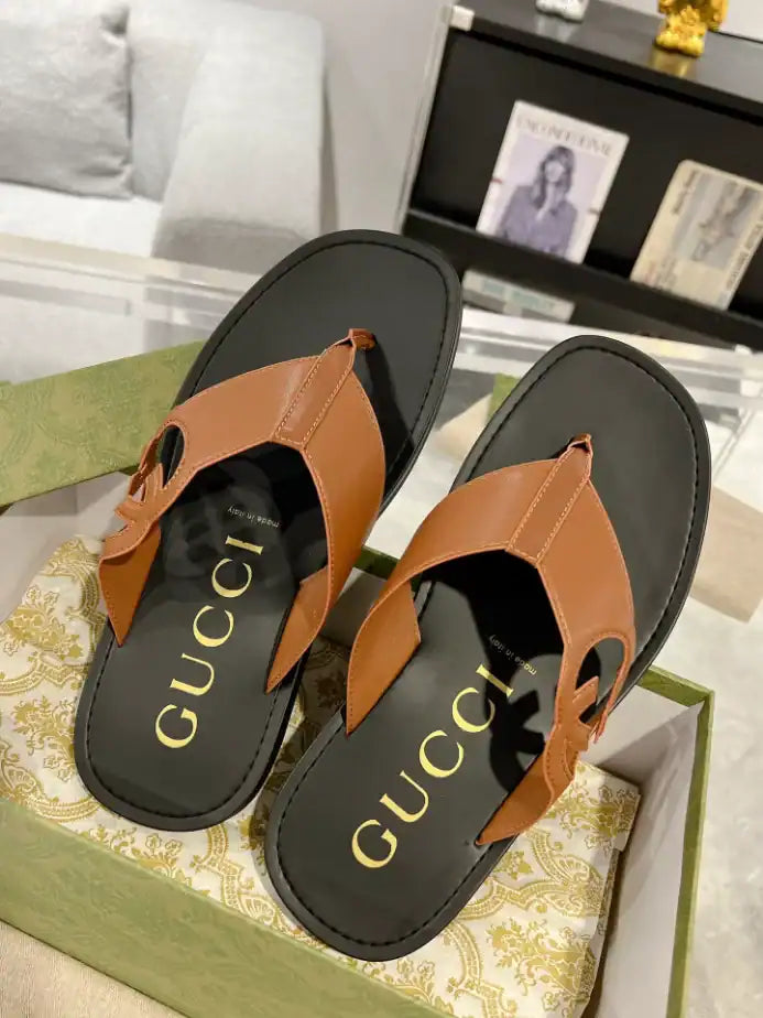 GUCCI MEN’S SLIDE SANDAL – GSL061