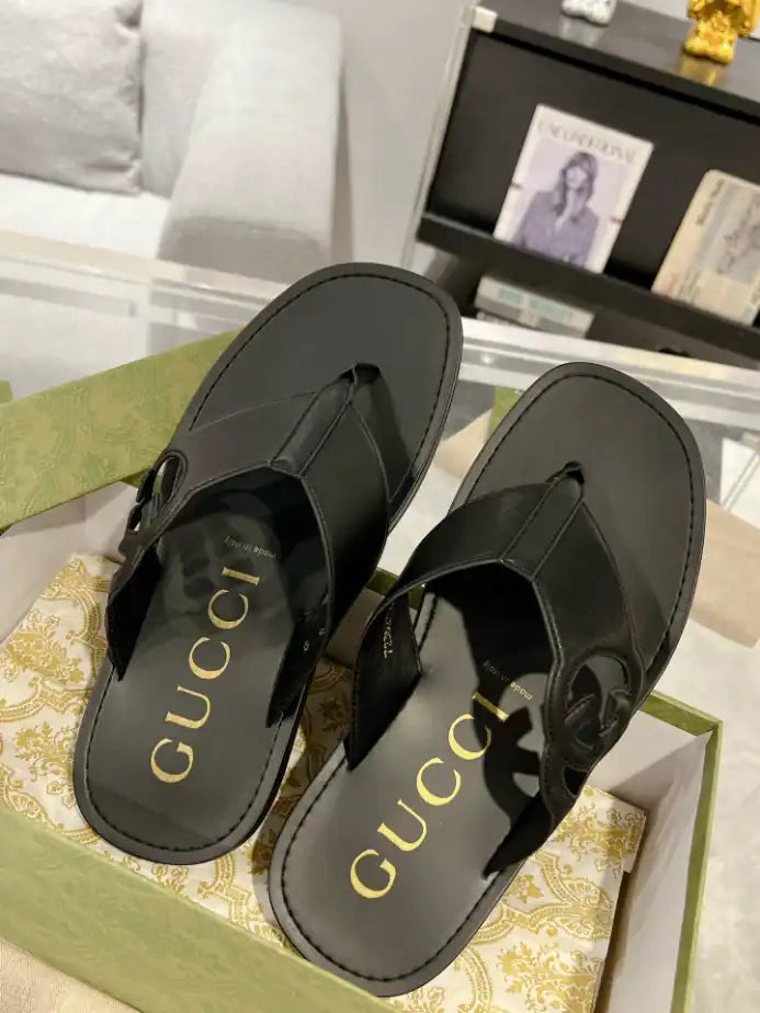 GUCCI MEN’S SLIDE SANDAL – GSL062