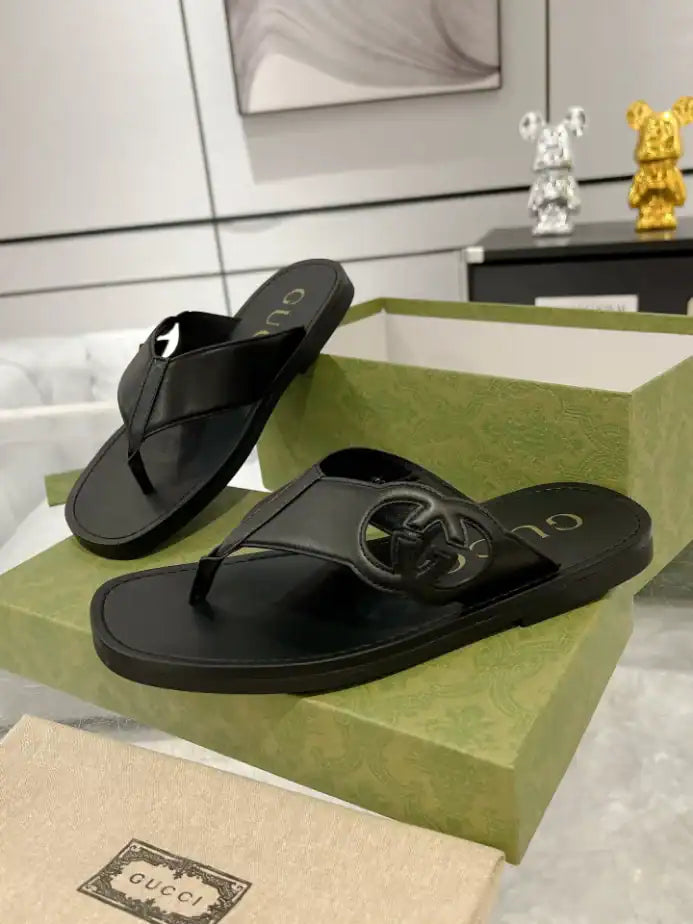 GUCCI MEN’S SLIDE SANDAL – GSL062