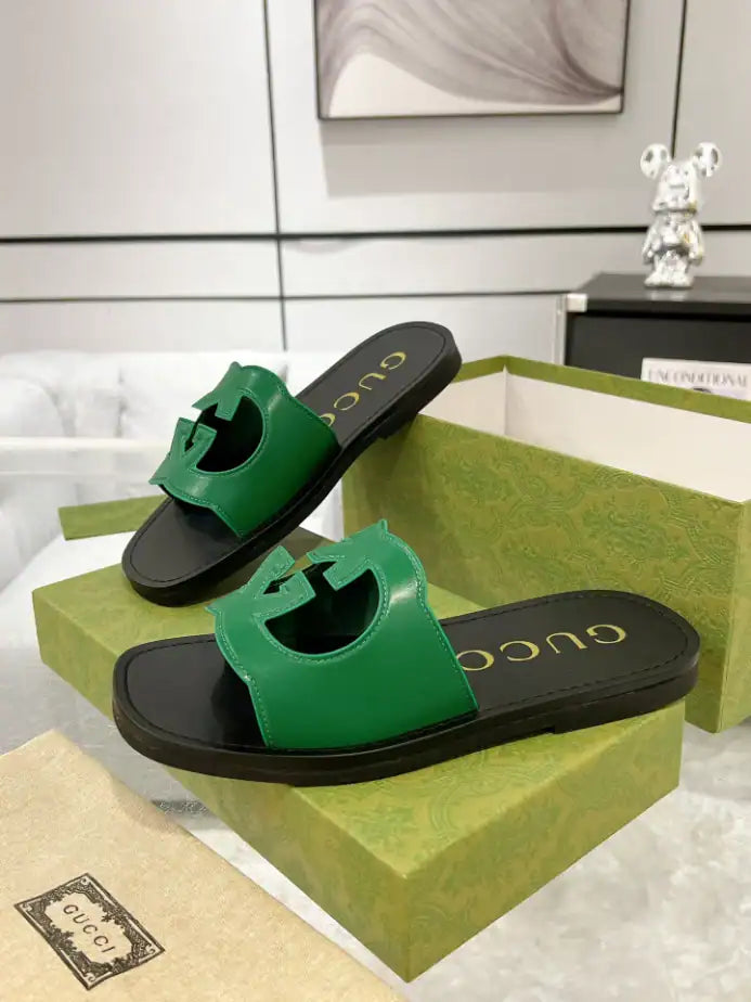 GUCCI MEN’S SLIDE SANDAL – GSL065