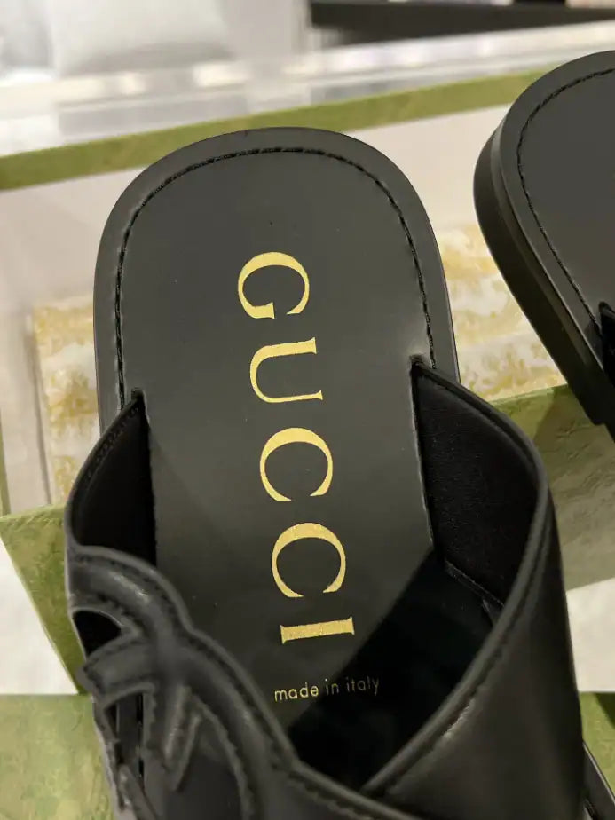 GUCCI MEN’S SLIDE SANDAL – GSL069