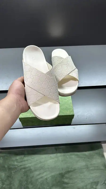 GUCCI SANDAL – GSL056