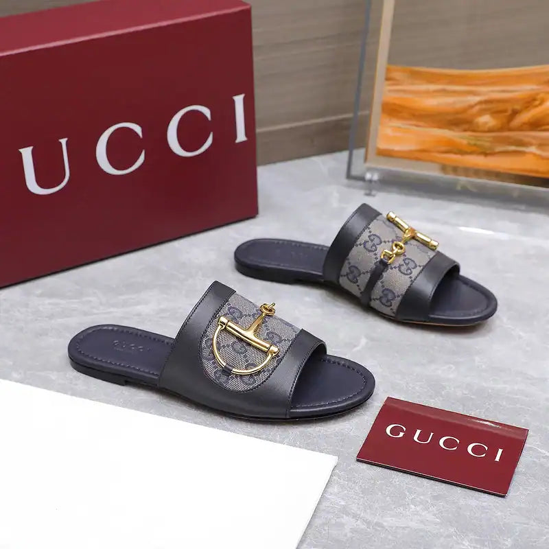 GUCCI WOMEN’S SLIDE SANDAL – GSL077