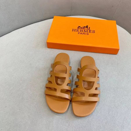 HERMES CAMELIA SLIDE SANDALS IN BROWN CALFSKIN – HMSD138