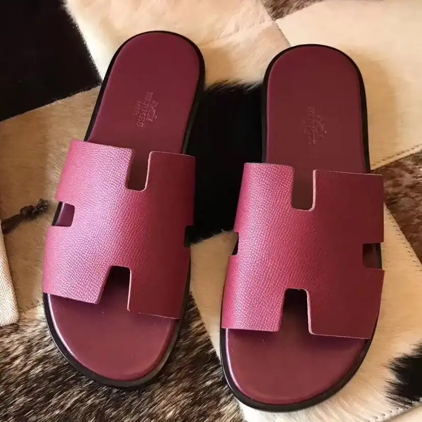 HERMES MEN’S IZMIR SANDALS IN RUBY EPSOM CALFSKIN – HMSD031