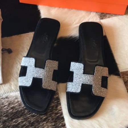 HERMES ORAN SLIDE SANDALS IN BLACK SUEDE WITH CRYSTAL – HMSD103