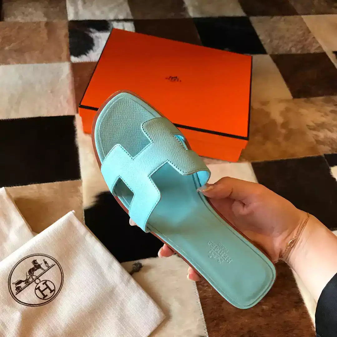 HERMES ORAN SLIDE SANDALS IN BLUE ATOLL EPSOM CALFSKIN – HMSD064