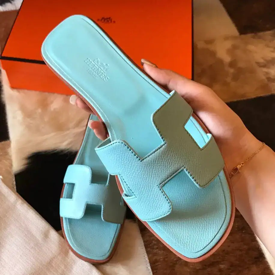 HERMES ORAN SLIDE SANDALS IN BLUE ATOLL EPSOM CALFSKIN – HMSD068