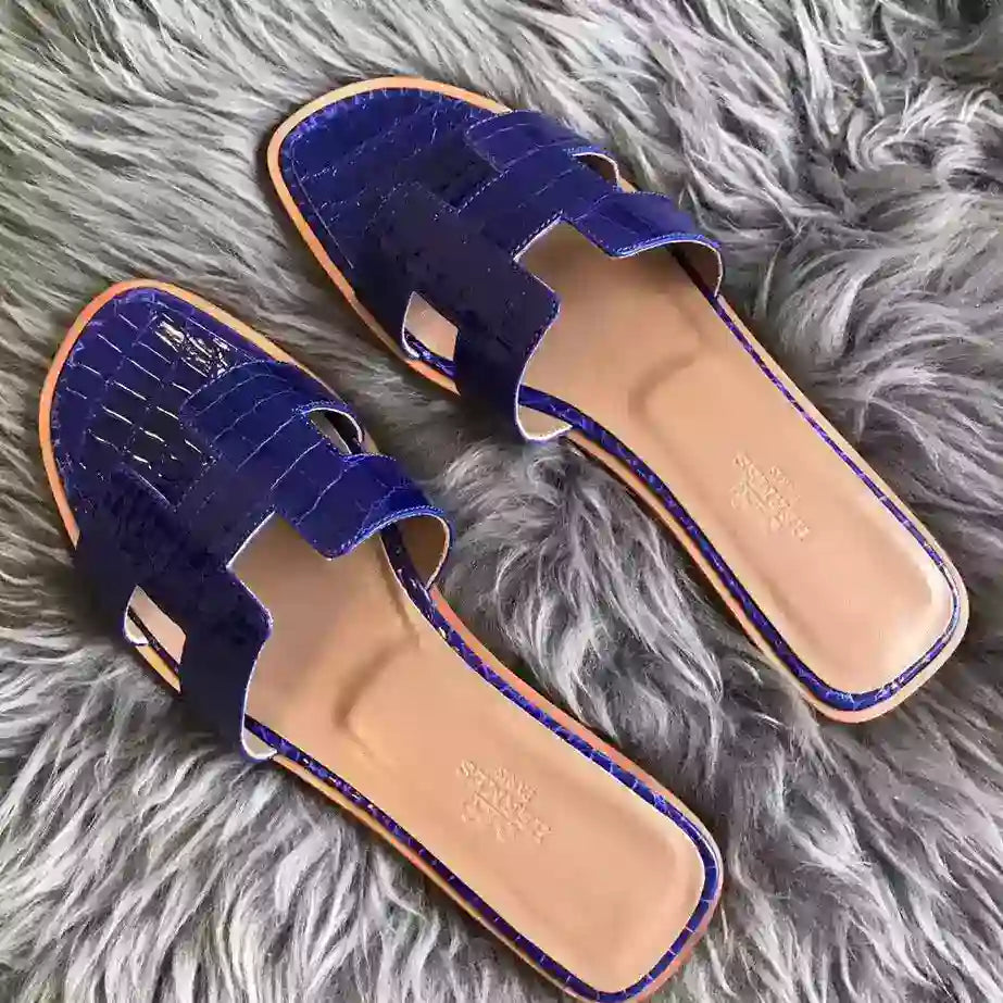 HERMES ORAN SLIDE SANDALS IN BLUE ELECTRIC SHINY NILOTICUS CROCODILE SKIN- HMSD060