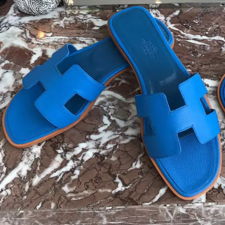 HERMES ORAN SLIDE SANDALS IN BLUE HYDRA EPSOM CALFSKIN – HMSD069