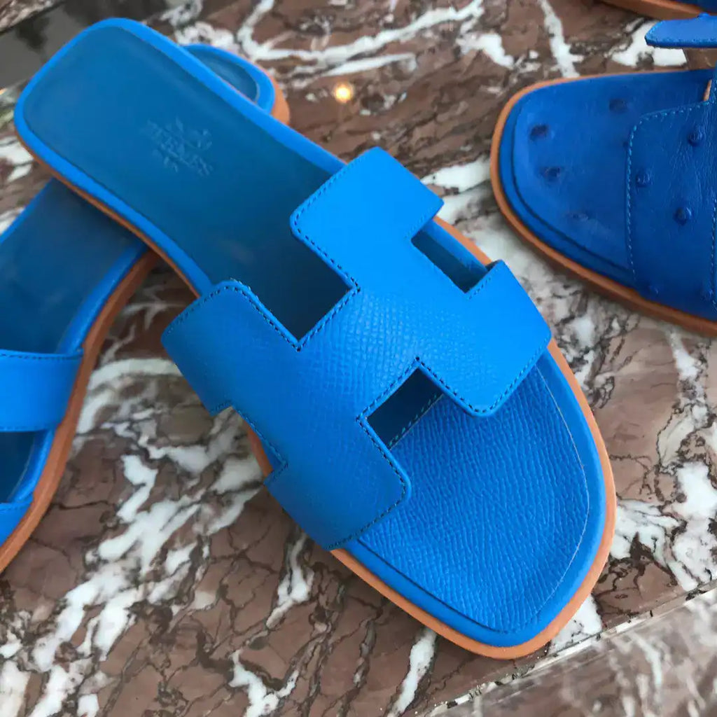 HERMES ORAN SLIDE SANDALS IN BLUE HYDRA EPSOM CALFSKIN – HMSD069