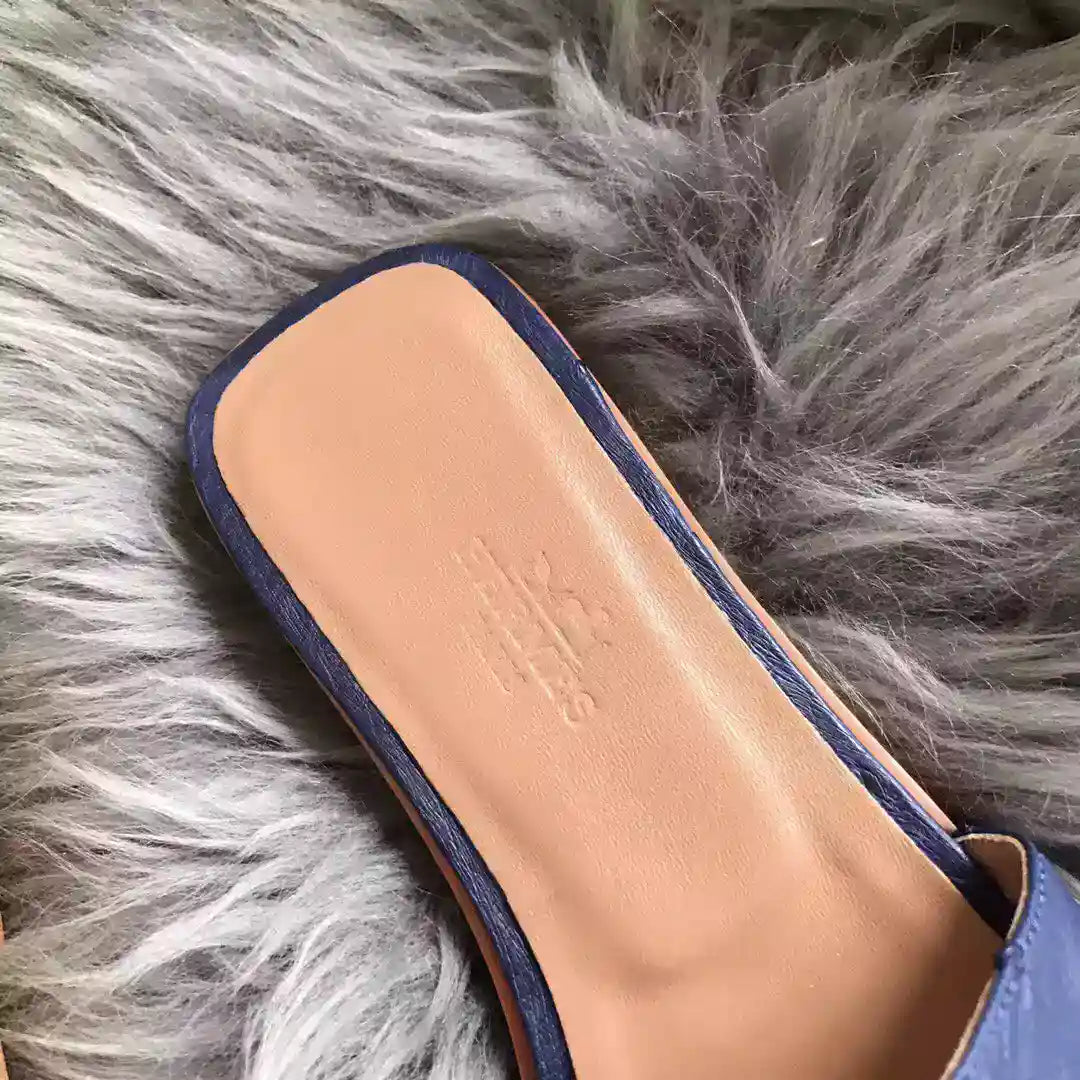 HERMES ORAN SLIDE SANDALS IN BLUE ROY OSTRICH LEATHER – HMSD076