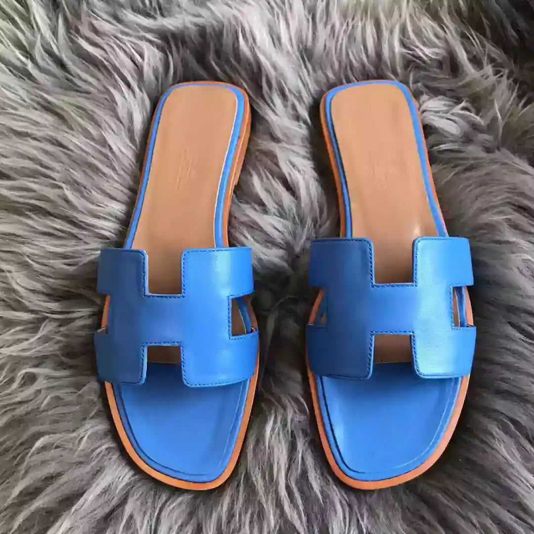 HERMES ORAN SLIDE SANDALS IN BLUE SWIFT CALFSKIN – HMSD124