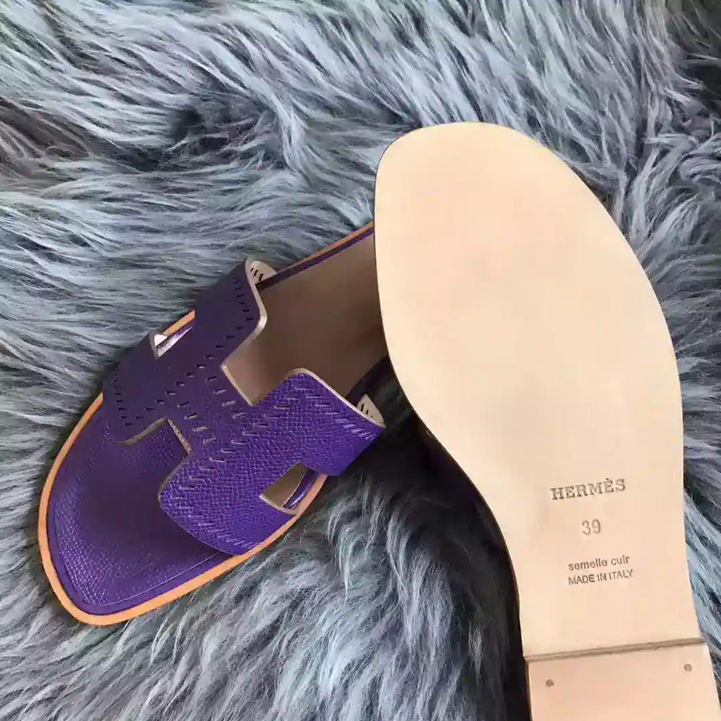 HERMES ORAN SLIDE SANDALS IN PURPLE EPSOM PERFORATED CALFSKIN – HMSD098