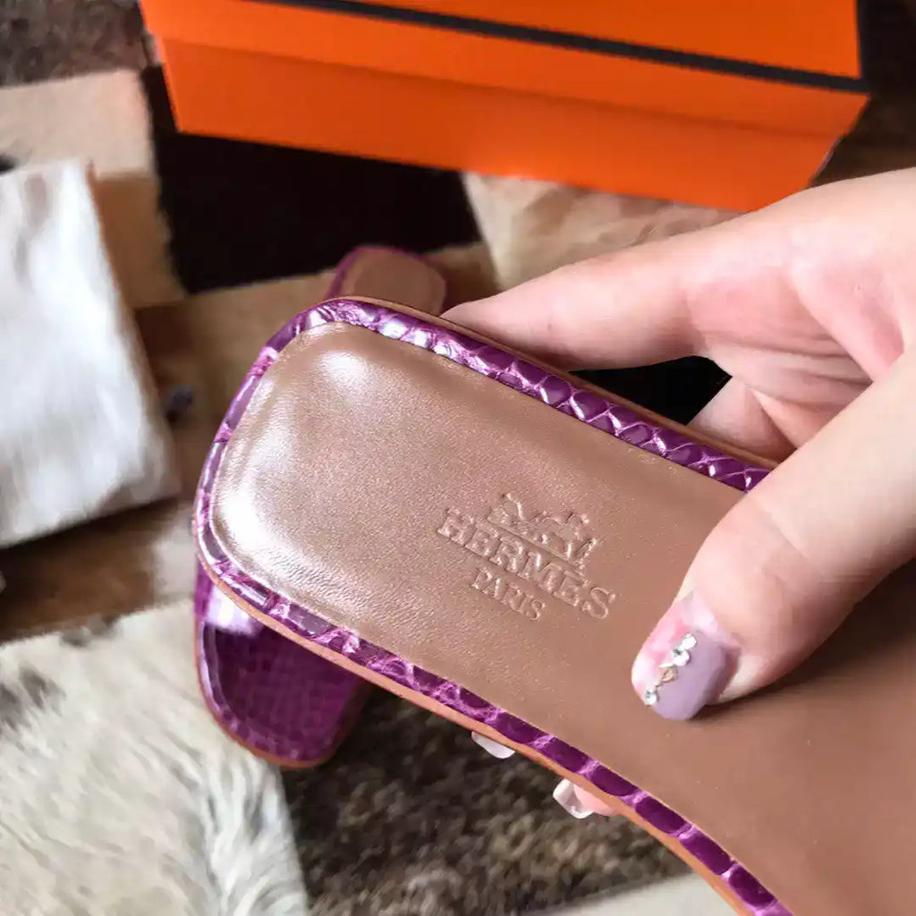 HERMES ORAN SLIDE SANDALS IN PURPLE SHINY NILOTICUS CROCODILE SKIN – HMSD054
