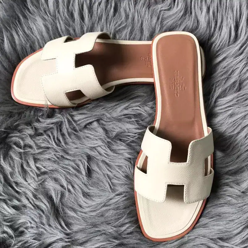 HERMES ORAN SLIDE SANDALS IN WHITE EPSOM CALFSKIN – HMSD089