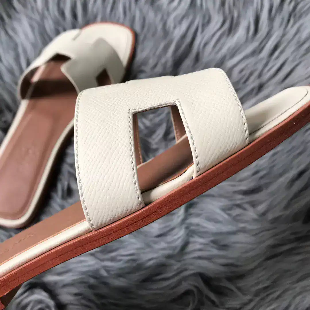 HERMES ORAN SLIDE SANDALS IN WHITE EPSOM CALFSKIN – HMSD089