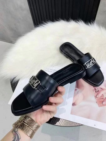 HERMES VILLA SLIDE SANDALS IN BLACK LEATHER – HMSD135