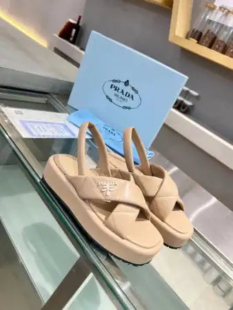 PRADA FLATFORM SANDALS IN BEIGE QUILTED NAPPA LEATHER – PSD042