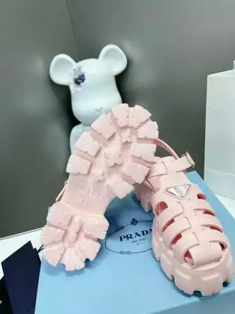 PRADA FOAM SANDALS IN LIGHT PINK RUBBER – PSD003