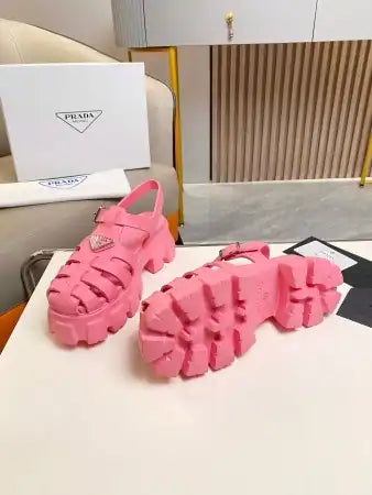 PRADA FOAM SANDALS IN PINK RUBBER – PSD005