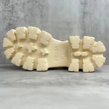 PRADA FOAM SANDALS IN QUARTZ RUBBER – PSD002