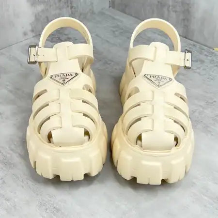 PRADA FOAM SANDALS IN QUARTZ RUBBER – PSD002