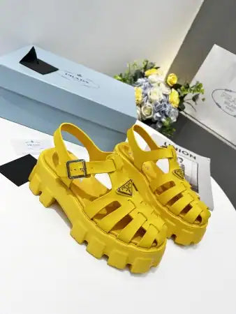 PRADA FOAM SANDALS IN YELLOW RUBBER – PSD006