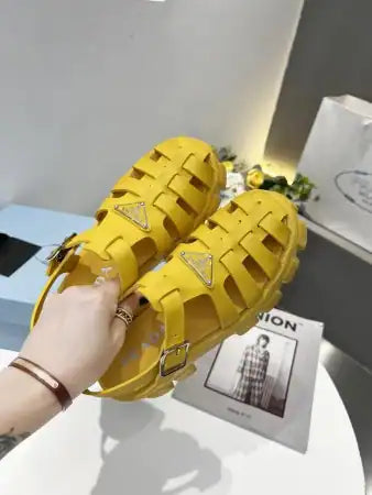 PRADA FOAM SANDALS IN YELLOW RUBBER – PSD006