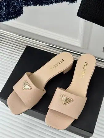 PRADA HEELED SANDALS 35MM IN BEIGE SAFFIANO LEATHER – PSD030