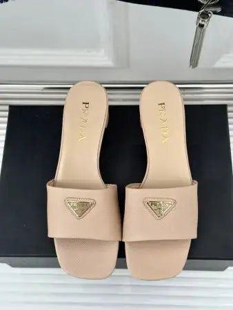 PRADA HEELED SANDALS 35MM IN BEIGE SAFFIANO LEATHER – PSD030