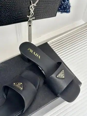 PRADA HEELED SANDALS 35MM IN BLACK SAFFIANO LEATHER – PSD031