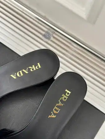 PRADA HEELED SANDALS 35MM IN BLACK SAFFIANO LEATHER – PSD031